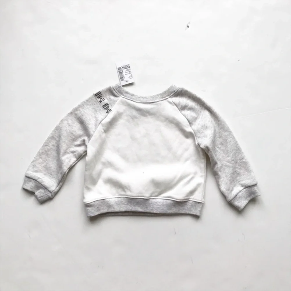 The children’s place NWT princess sweatshirt 12-18